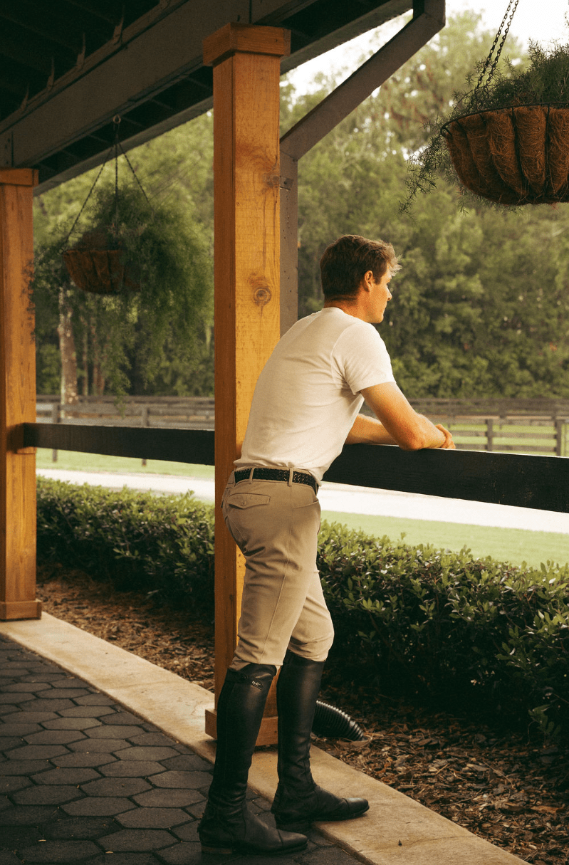 Chadai Men Riding Breeches in Sandy Beige Riding Breeches C R I N I Ē R E 