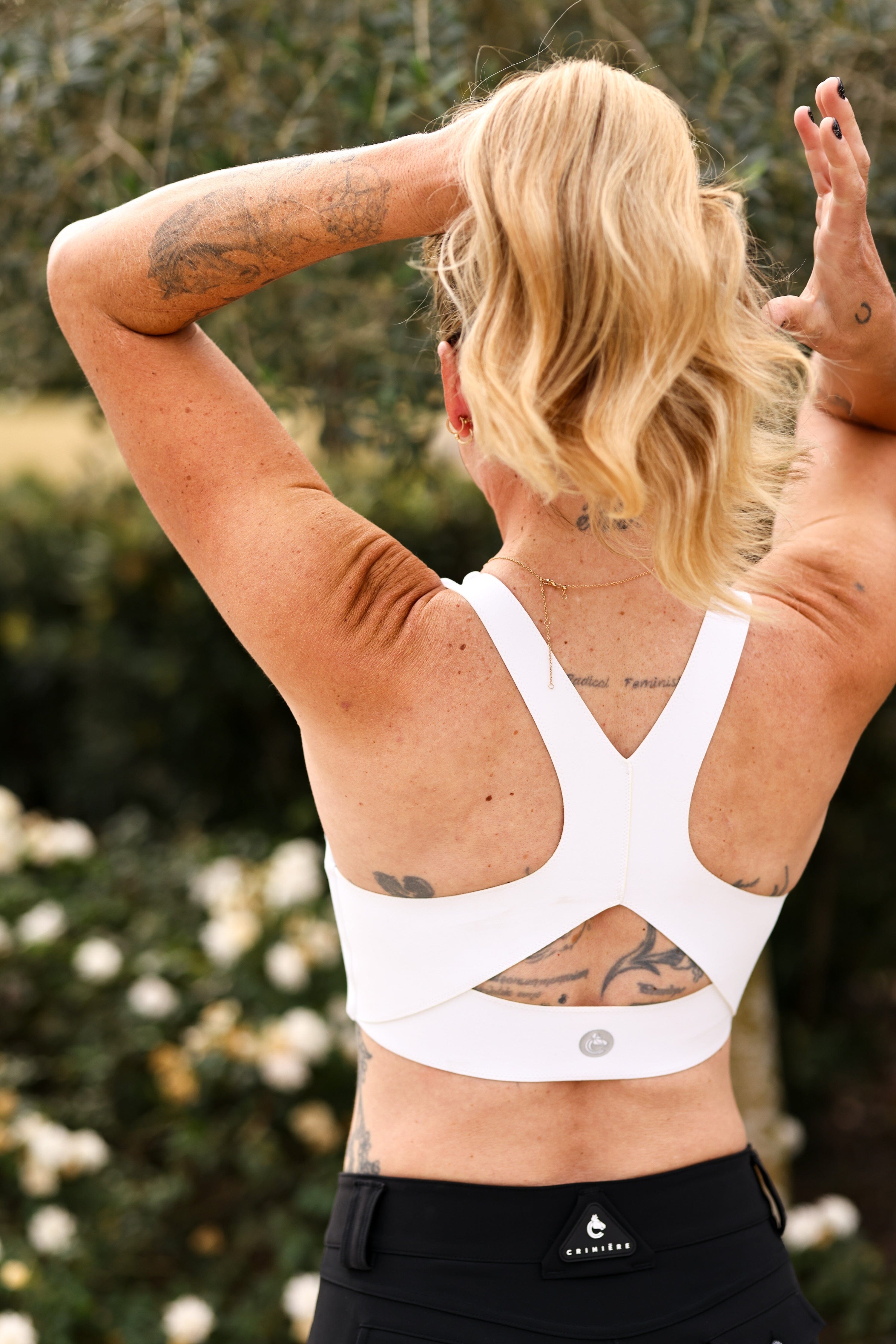 Criniēre Sports Bra | White Equestrian apparel C R I N I Ē R E 