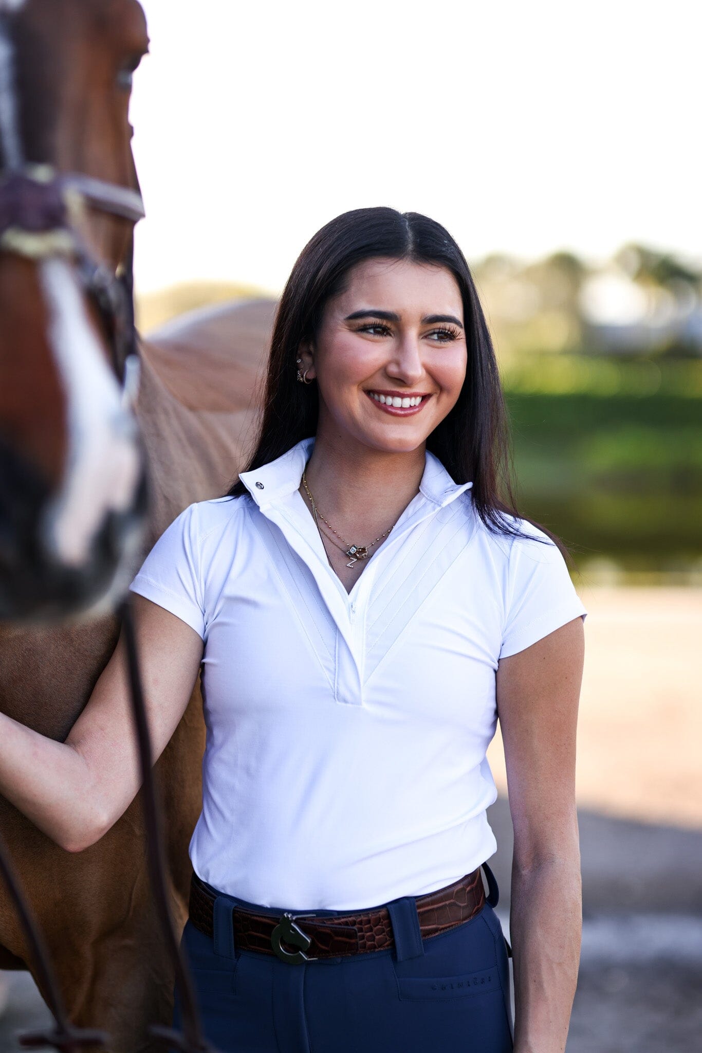 Margot Show Shirt | White ENTRE NOUS COLLECTION C R I N I Ē R E 